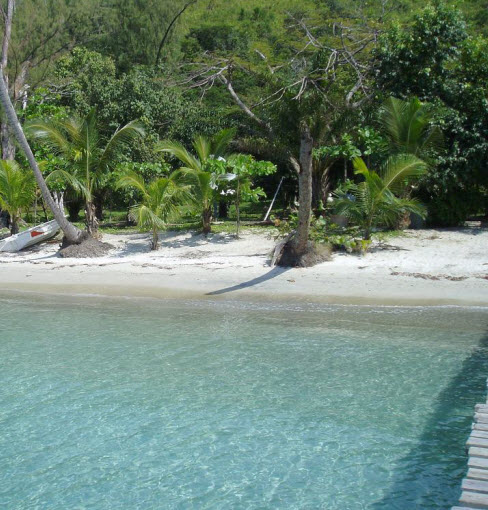 guanaja caribbean beach